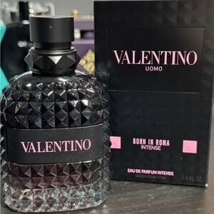 Valentino Uomo Born in Roma Intense - Black and Pink
